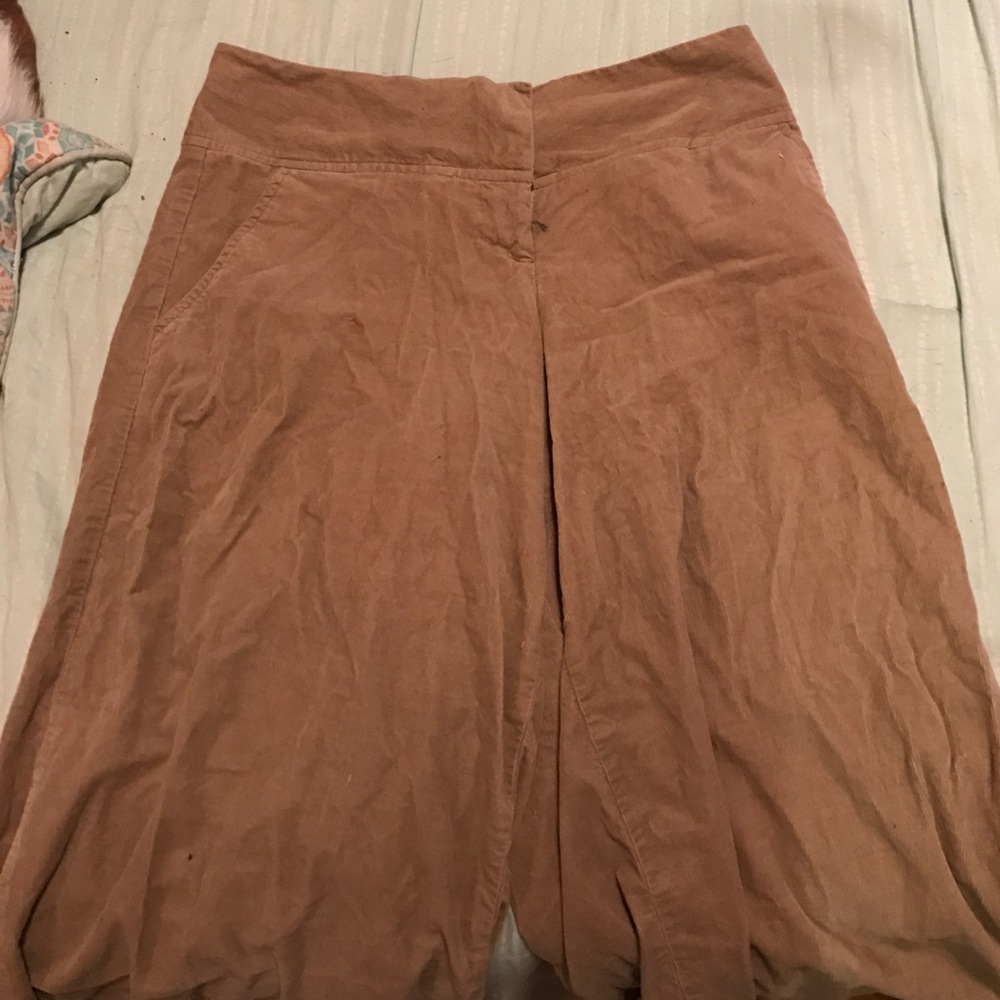 Lightweight 97% cotton wide leg Capri Make offer!