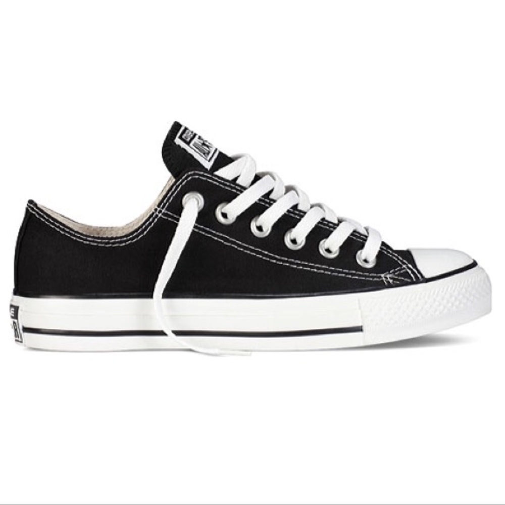 Black Chuck Taylor Converse