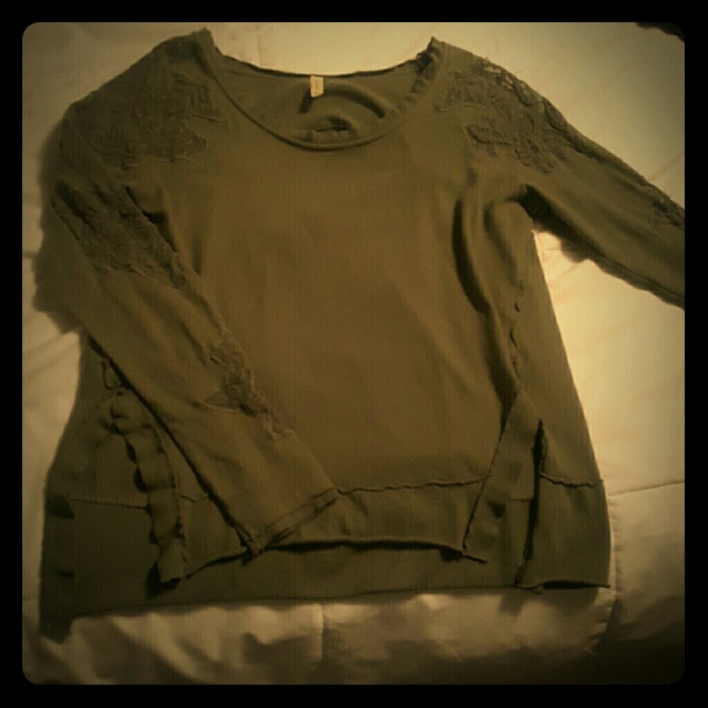 Adorable, lightweight, comfy, lacy!
