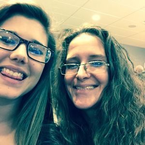 Meet your Posher, Crystal