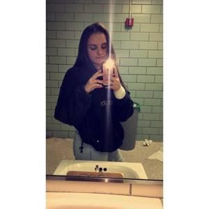 Meet your Posher, Casey