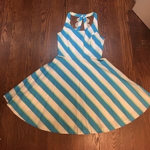Lilly size 4 nautical spring dress!