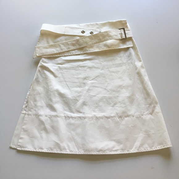 Derek Lam Dresses & Skirts - Derek Lam Size 2 white skirt with belt