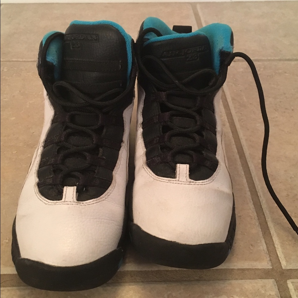Nike Jordan Retro Blues