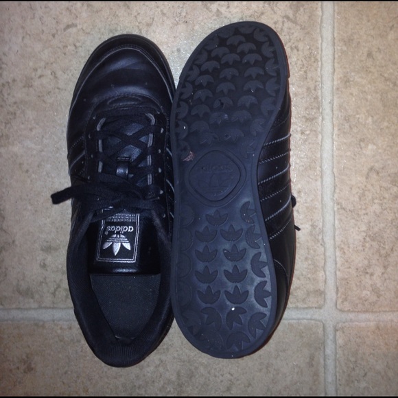 Adidas Orion - Picture 4 of 4