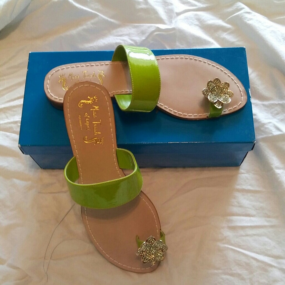 Jewel Toe Sandal