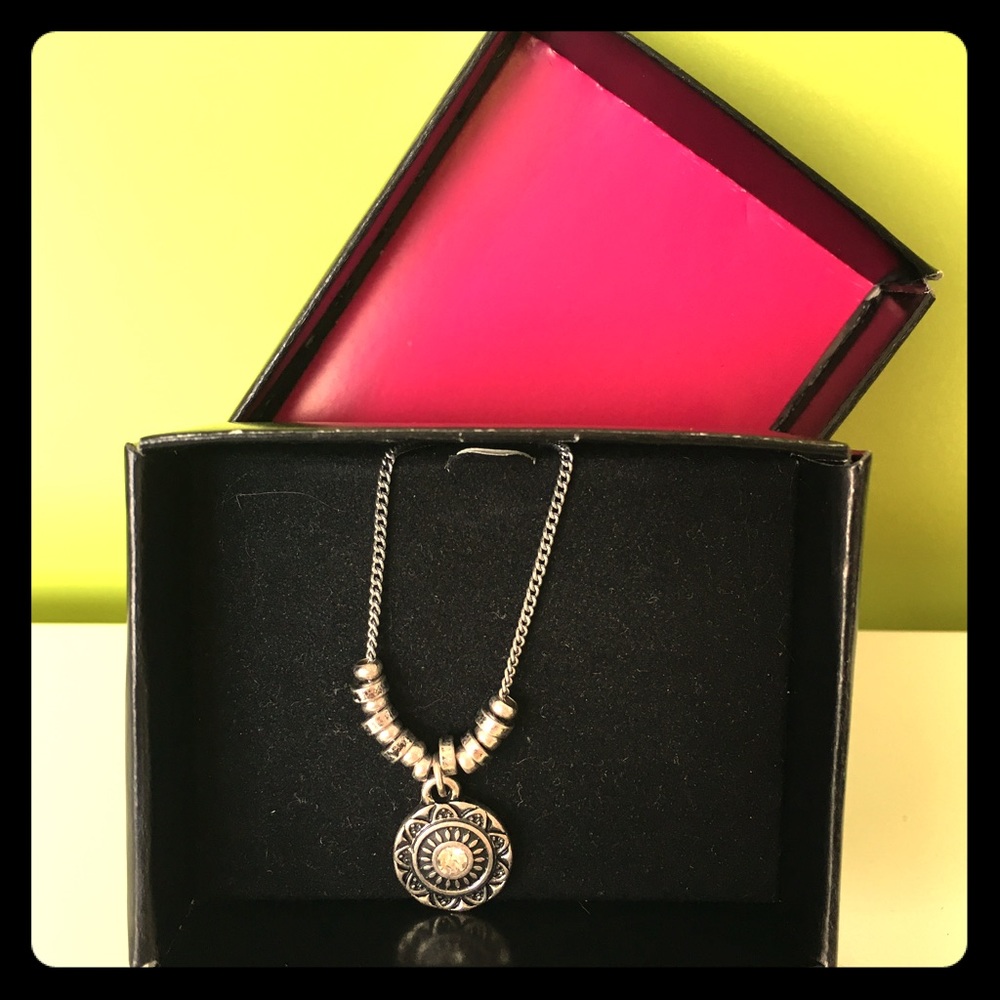 Power Jewel Necklace