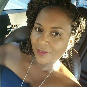 Meet your Posher, Deidra