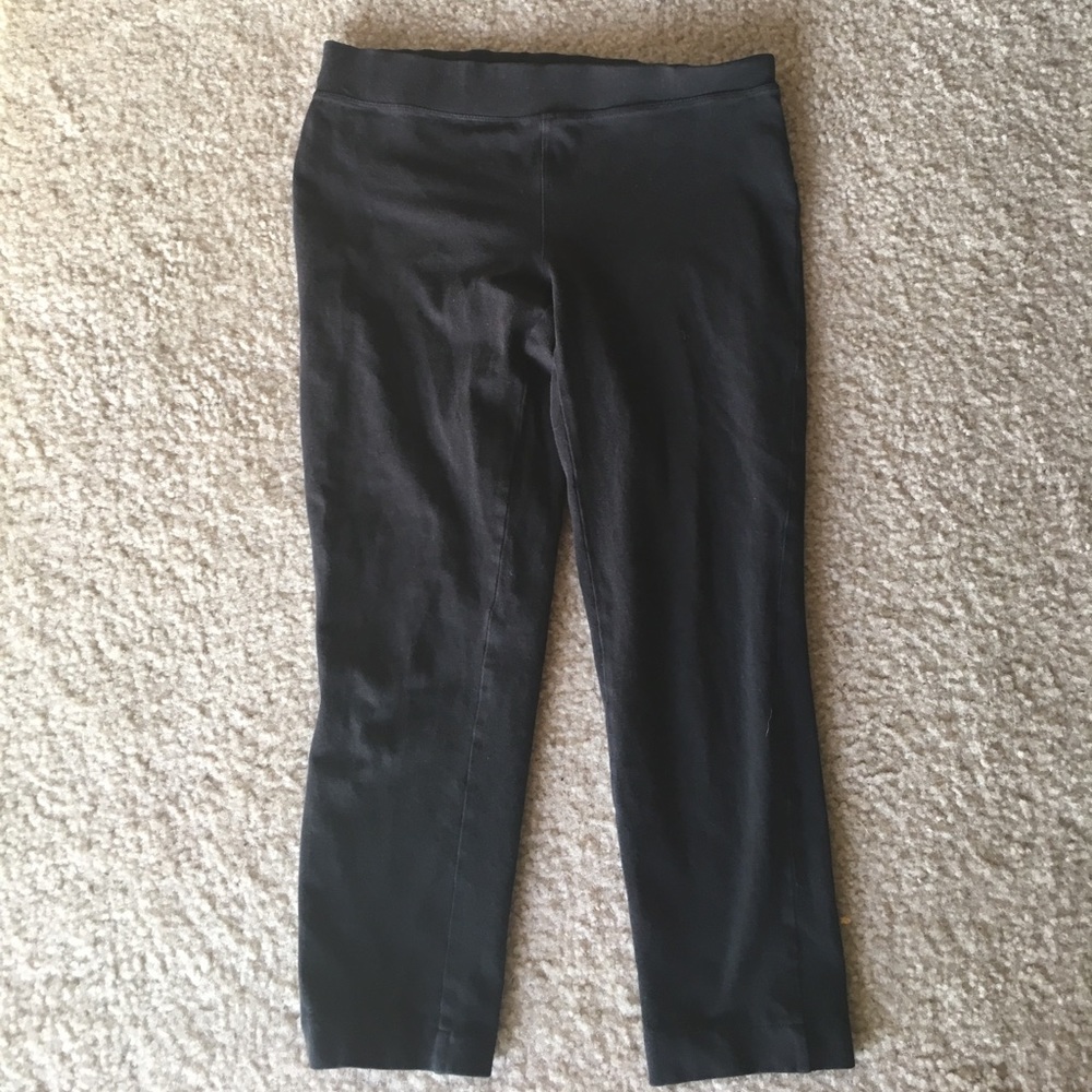Black leggings