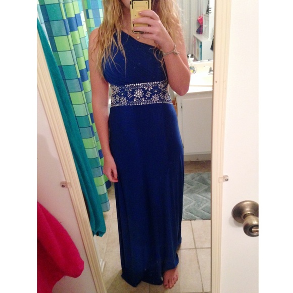 Prom Dress - Picture 1 of 3