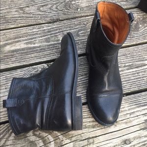 Madewell black pull on ankle boots