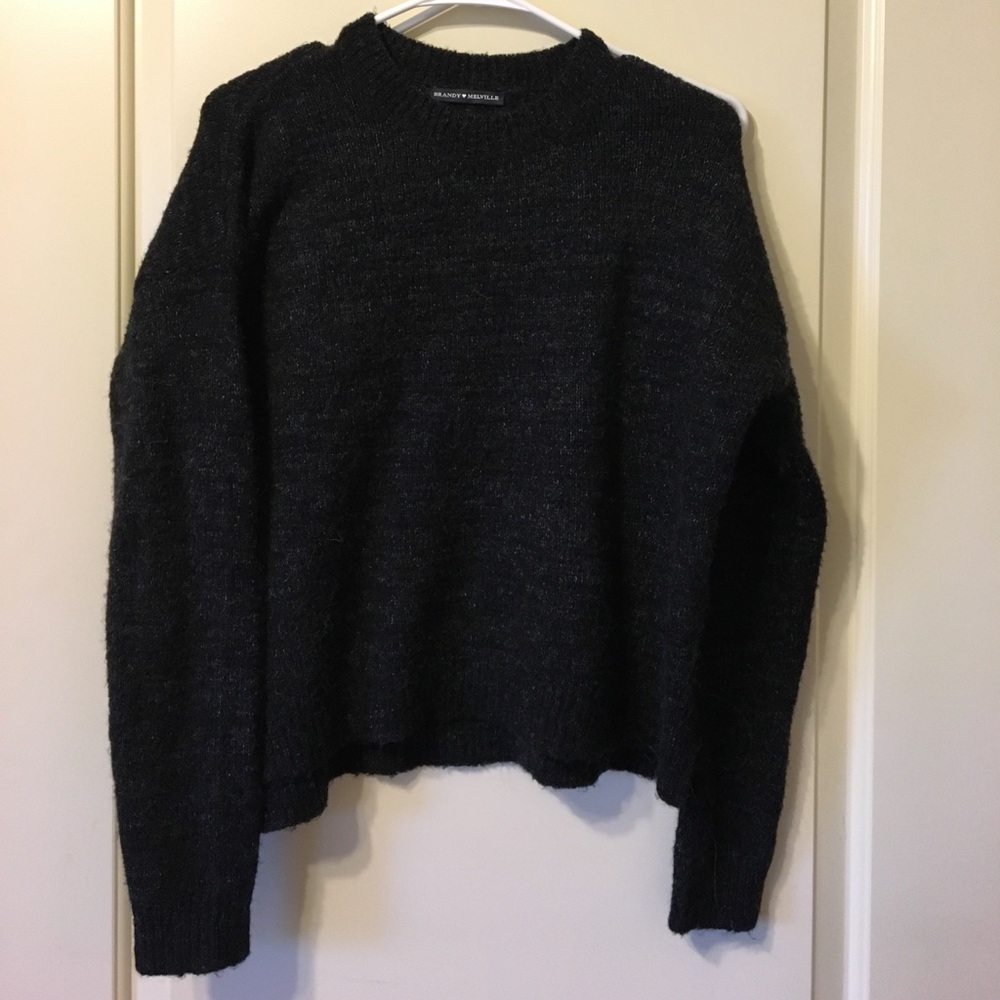 Brandy Melville sweater