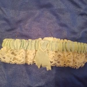 Brides garter