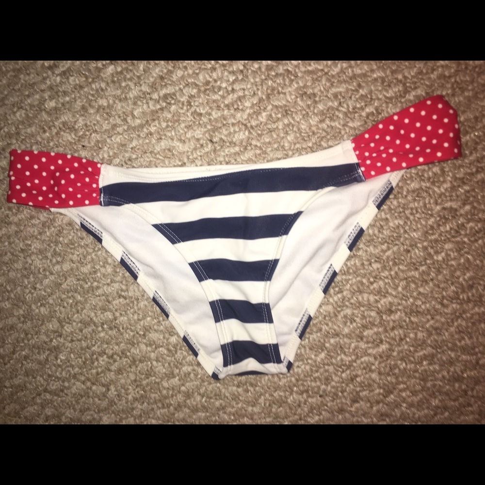 Volcom bikini bottoms