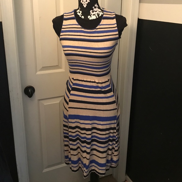 Anthropologie - Picture 3 of 7