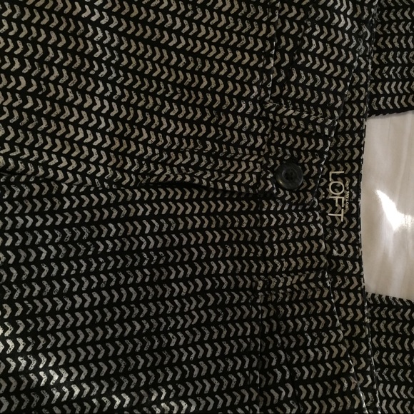 LOFT patterned capris - Picture 3 of 4