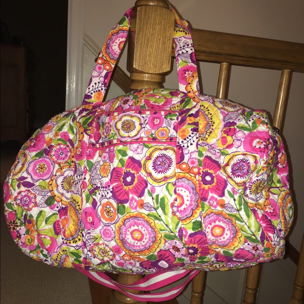 Large Vera Bradley Duffle Bag :)