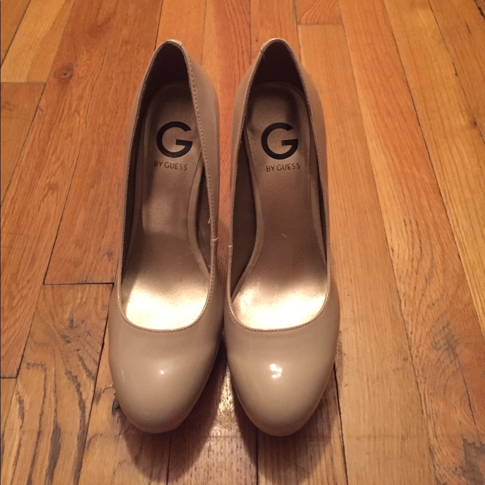 G by Guess pumps - Picture 2 of 7