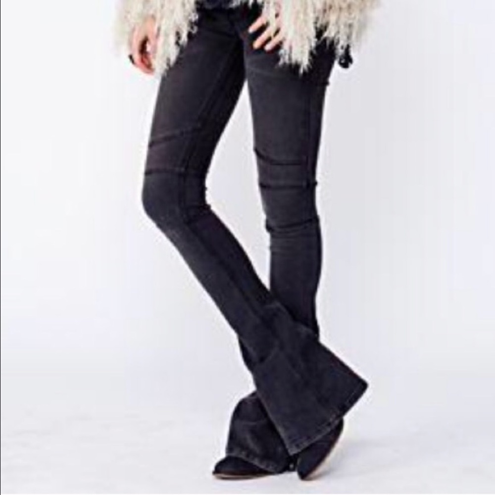 Nwt RARE BLACK Skinny Free People Skyler Jeans! 26