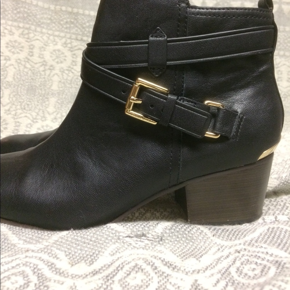 Stylish Coach side buckle bookie