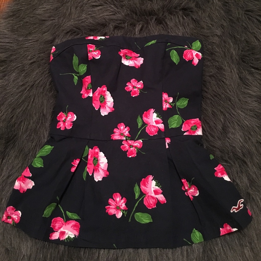 Hollister Peplum strapless top