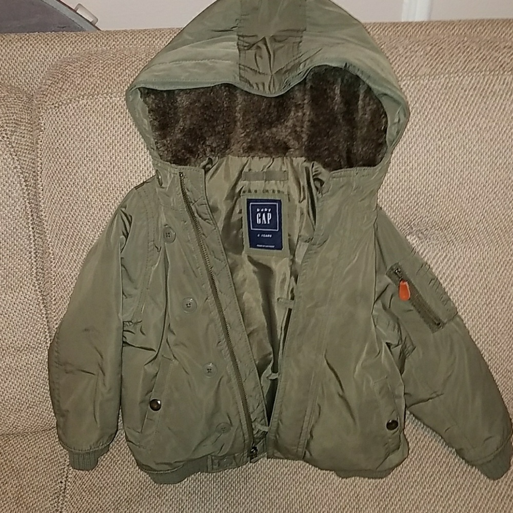 Trendy Forest Green Spring/ Fall bomber jacket