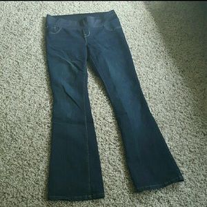 2 Old Navy Maternity Items:  1 jeans 1 shorts