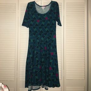 NWOT tags Lularoe Amelia dress, size large