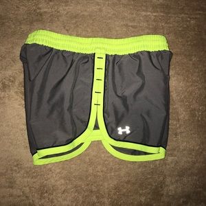 EUC under armour running shorts