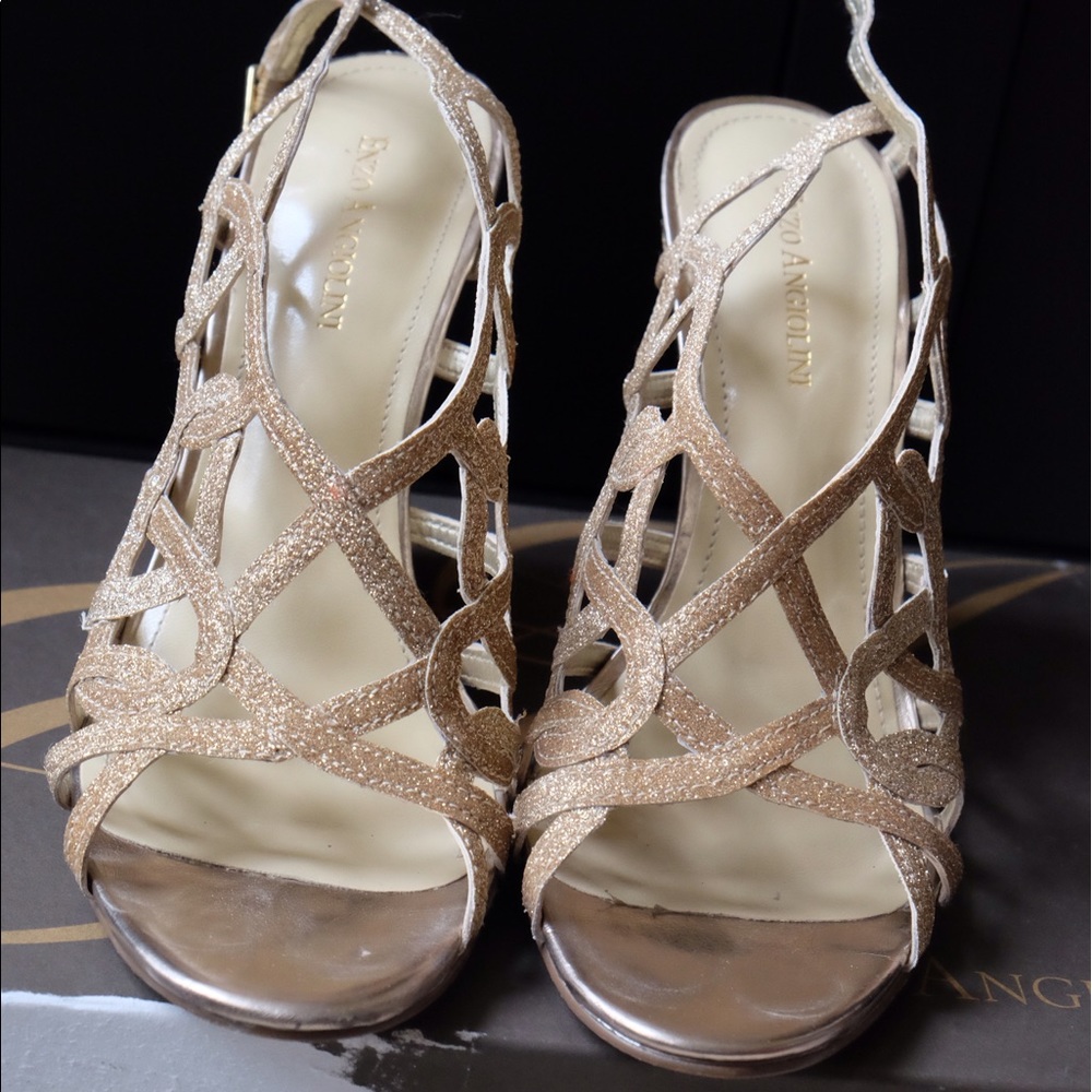 Enzo Angiolini light gold wedge sandals