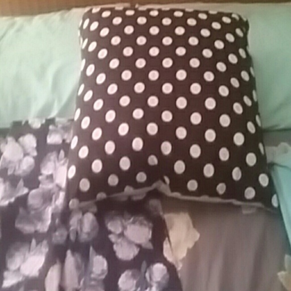 Showing - Picture 5 of 5