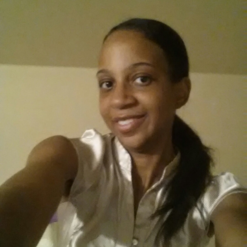 Meet your Posher, Crystal
