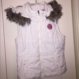 White winter aero vest
