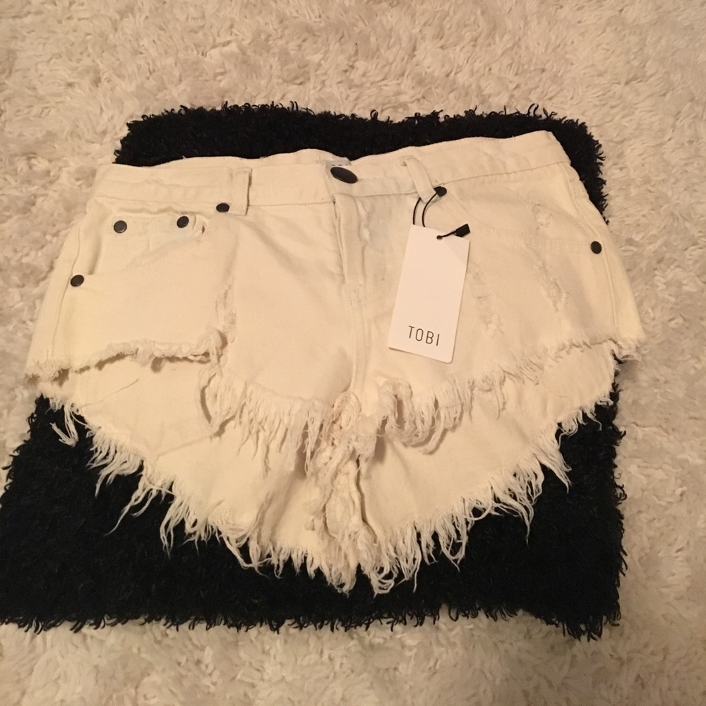 TOBI jean shorts!!