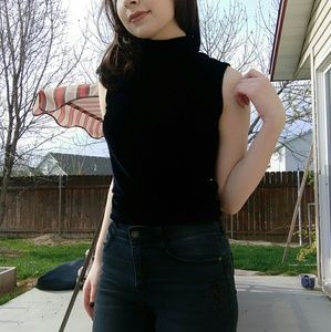 Vintage Sleeveless velvet turtle neck