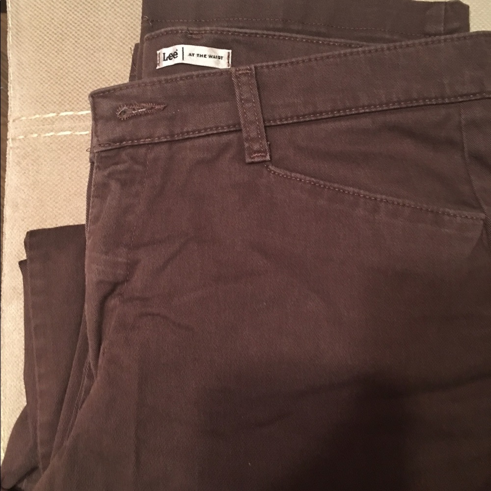 Lee slacks