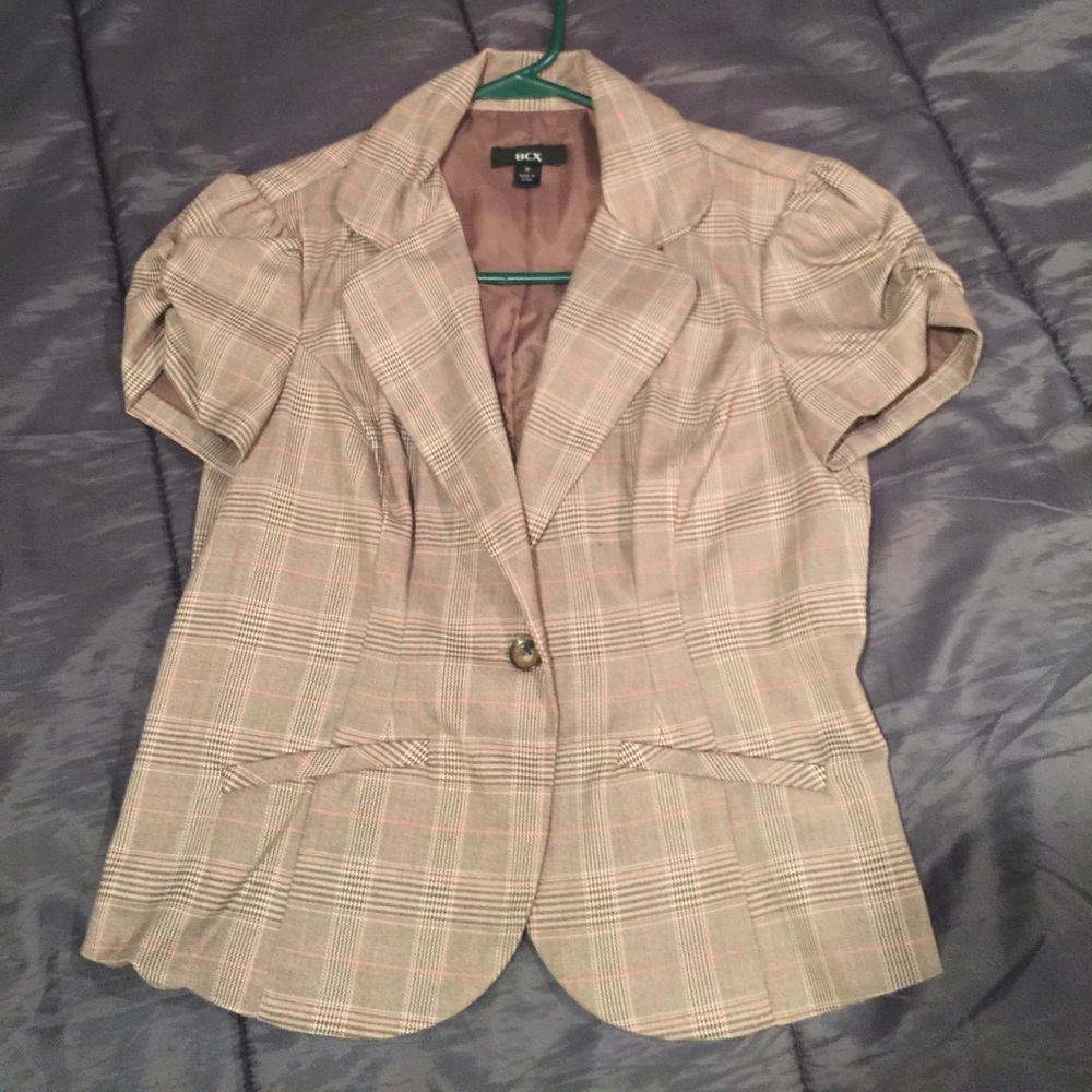 Short sleeve jacket