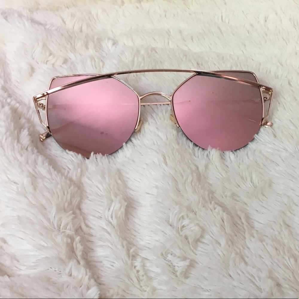 Rose gold cat eye chic sunglasses - Picture 1 of 2