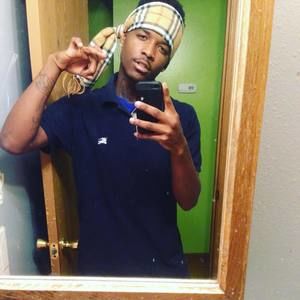 Meet your Posher, Johnathan