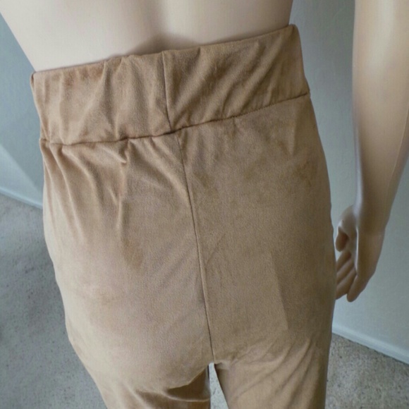 Faux suede capris pants - Picture 6 of 7