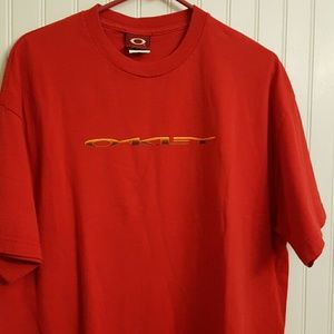 Men's Oakley Tee Shirt