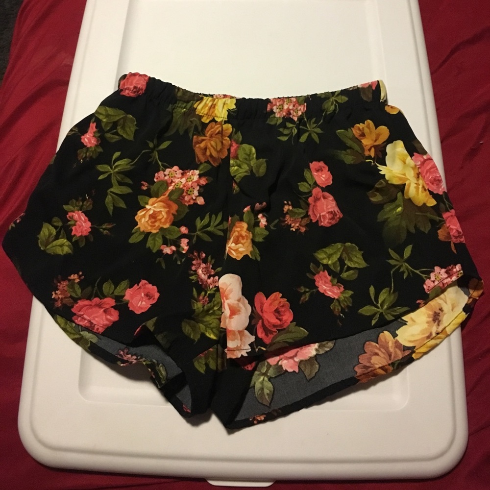 Floral Flowey Shorts