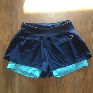 BRAND NEW wo TAGS -- glue gymshark shorts