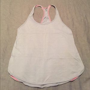 Lululemon tank top 6