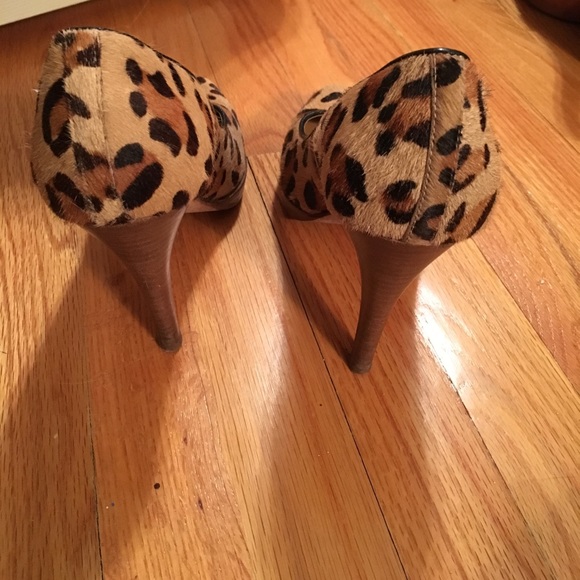 Steven by Steve Madden leopard pumps! - Picture 2 of 3