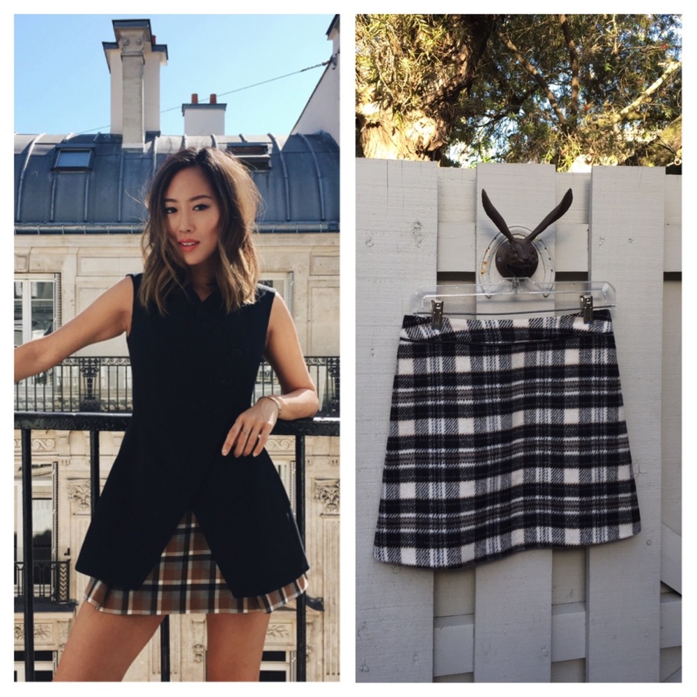 Preppy wool mini skirt