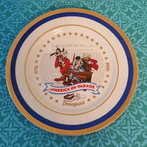 Disney America on Parade 1976 Bicentennial Plate
