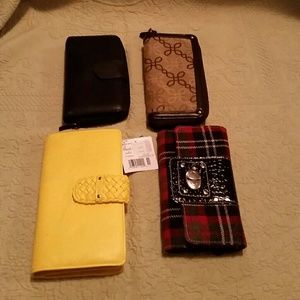 4 wallets