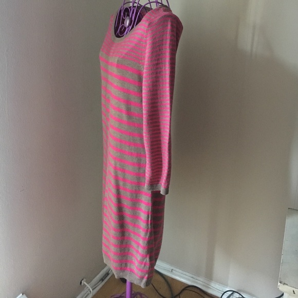 🔴 DONATED 🔴 H&M Sweater Dress - Picture 4 of 5