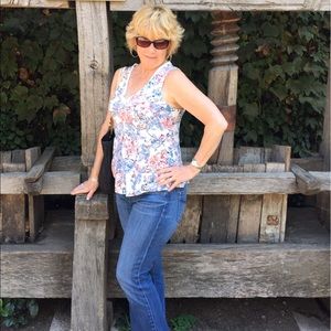 Meet your Posher, Cynthia